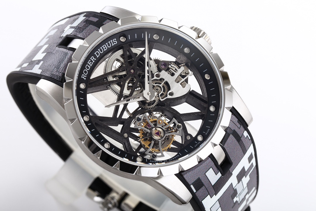 로저드뷔 BBR공장 미러급 남자 시계