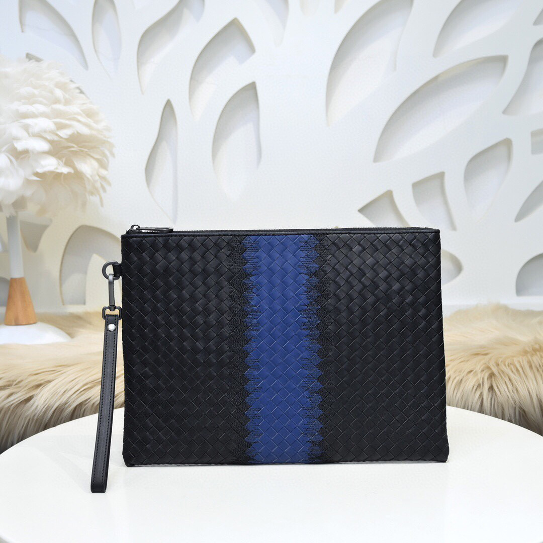 보테가베네타 클러치백