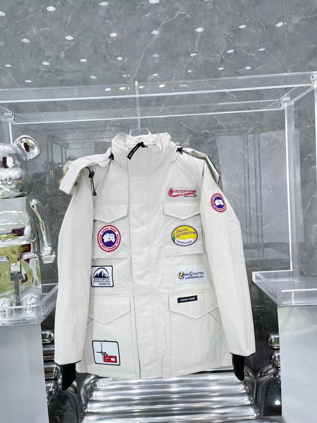 캐나다구스 남녀공용 패딩