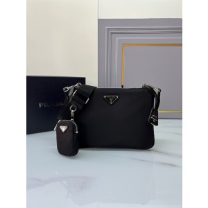 프라다 남녀공용 2VH120