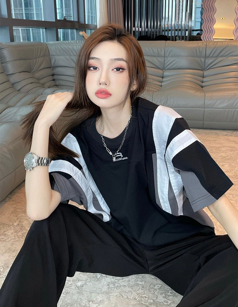 발렌시아가 남녀공용 반팔티