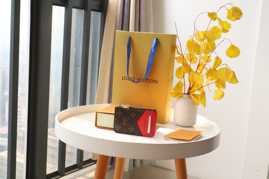 루이비통 카드지갑 M81882