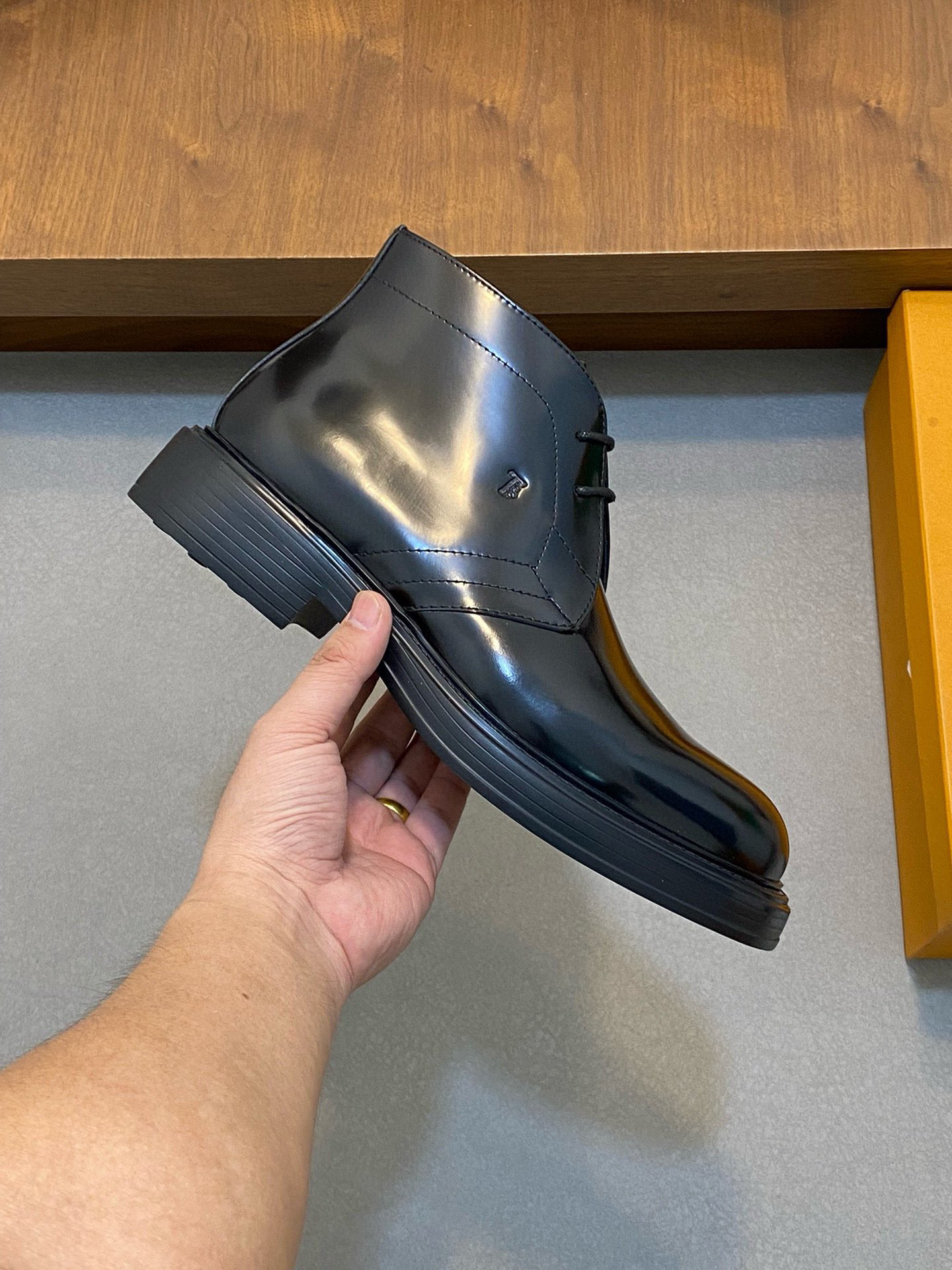 토즈 남자 부츠