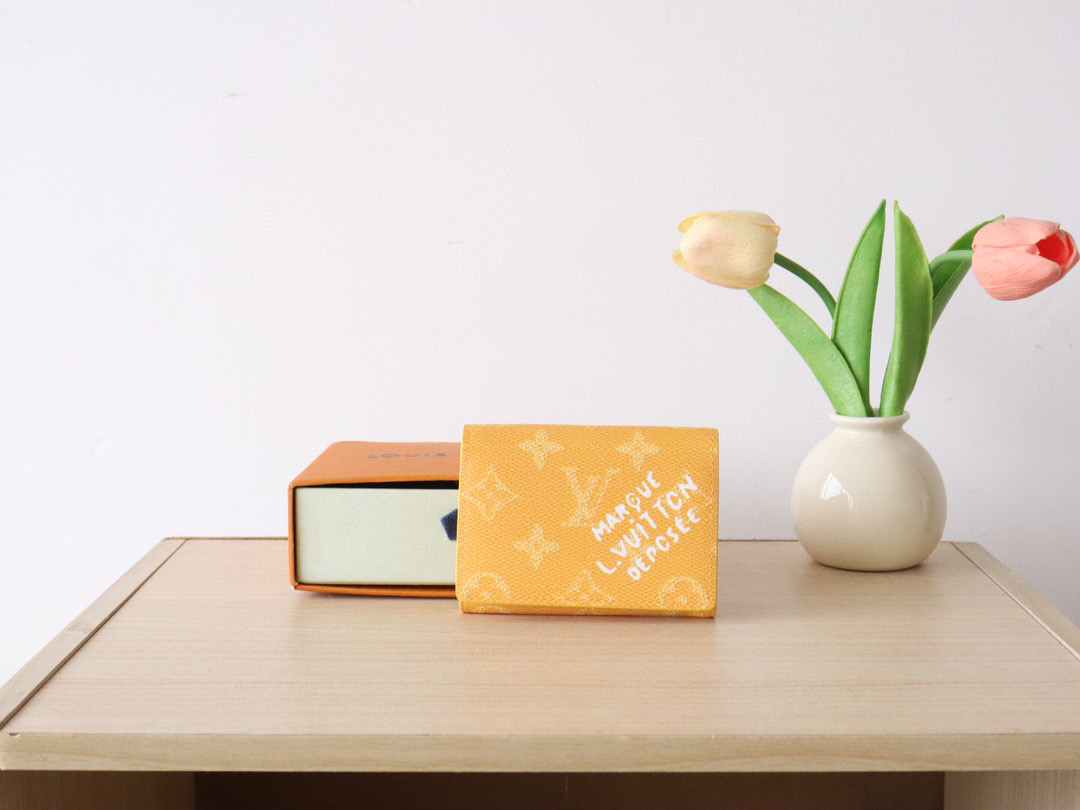 루이비통 카드지갑 M12664