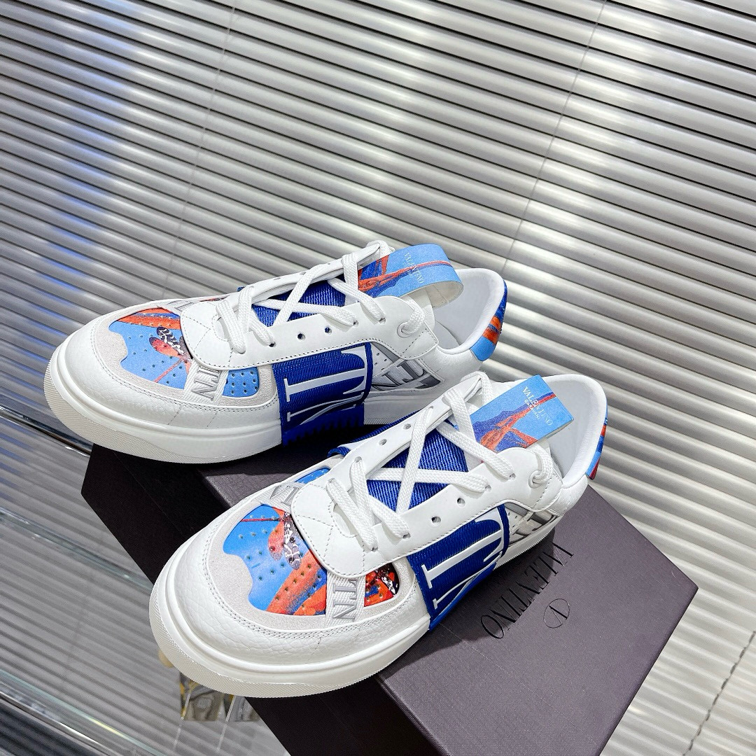 발렌티노 남녀공용 스니커즈 신발 운동화