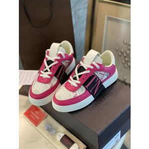 발렌티노 남녀공용 스니커즈 신발 운동화