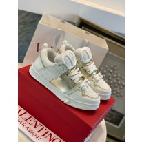 발렌티노 남녀공용 스니커즈 신발 운동화