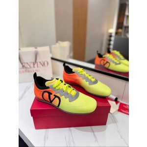 발렌티노 남녀공용 스니커즈 신발 운동화