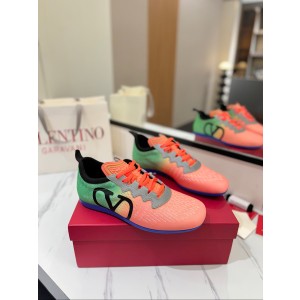 발렌티노 남녀공용 스니커즈 신발 운동화