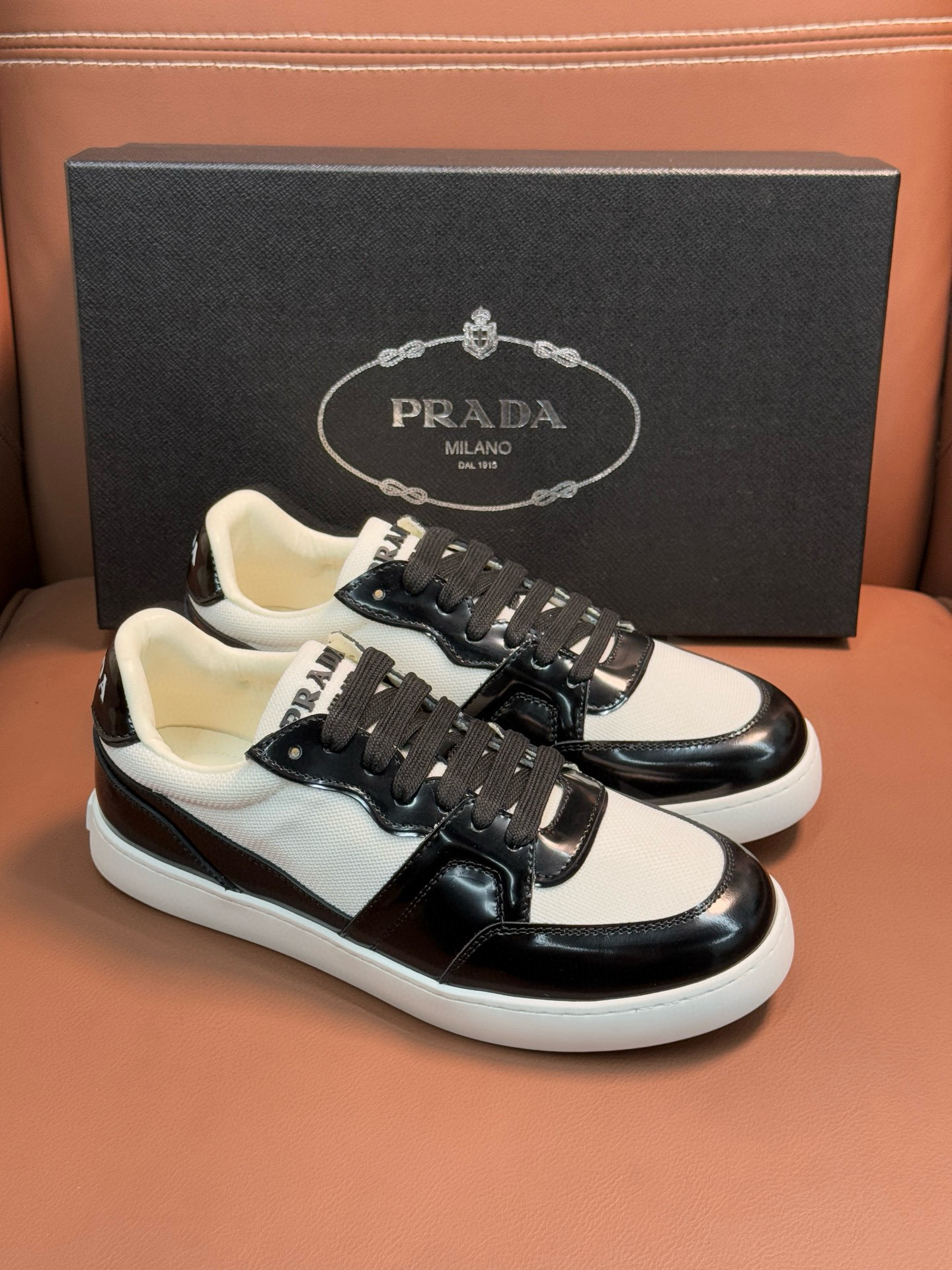 프라다 남자 스니커즈 신발 운동화