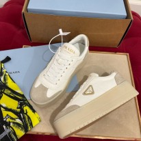 프라다 여자 5cm 스니커즈 신발 운동화