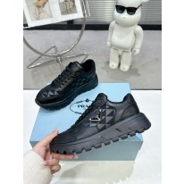 프라다 여자 스니커즈 신발 운동화
