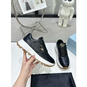 프라다 여자 스니커즈 신발 운동화