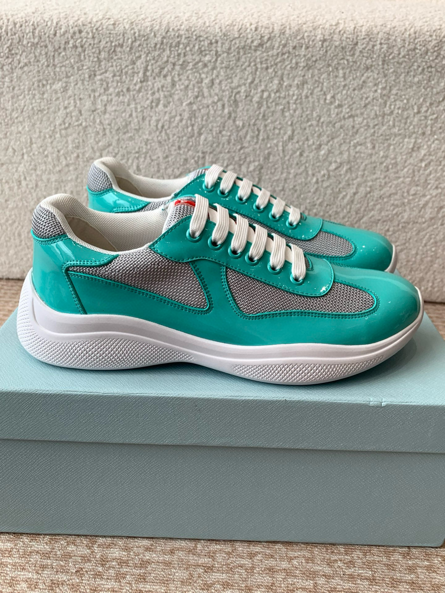 프라다 남녀공용 스니커즈 신발 운동화