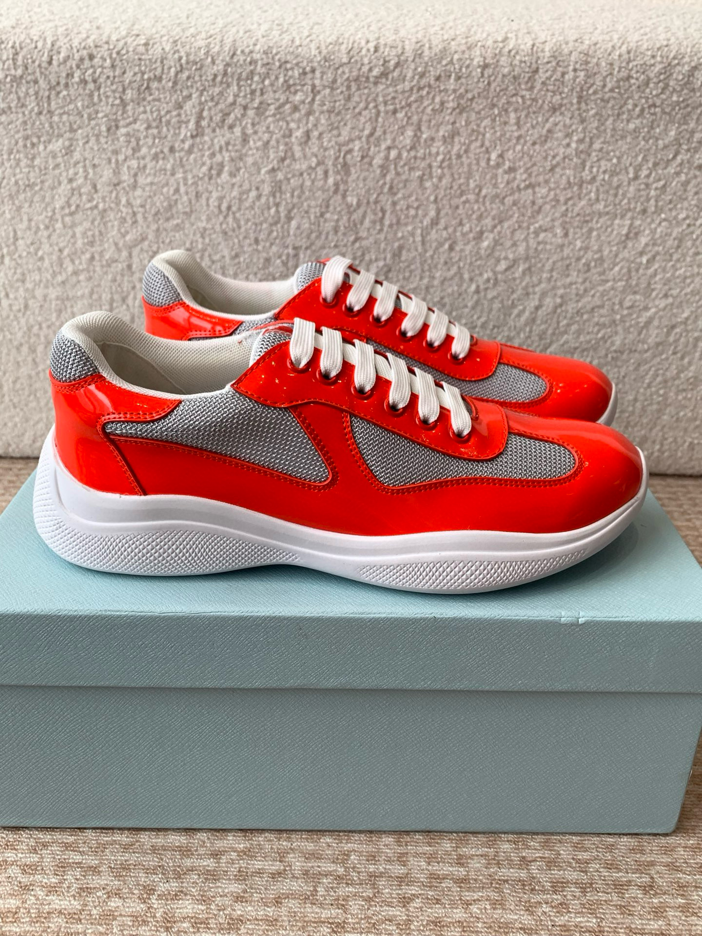 프라다 남녀공용 스니커즈 신발 운동화