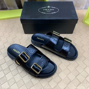 프라다 남자 슬리퍼