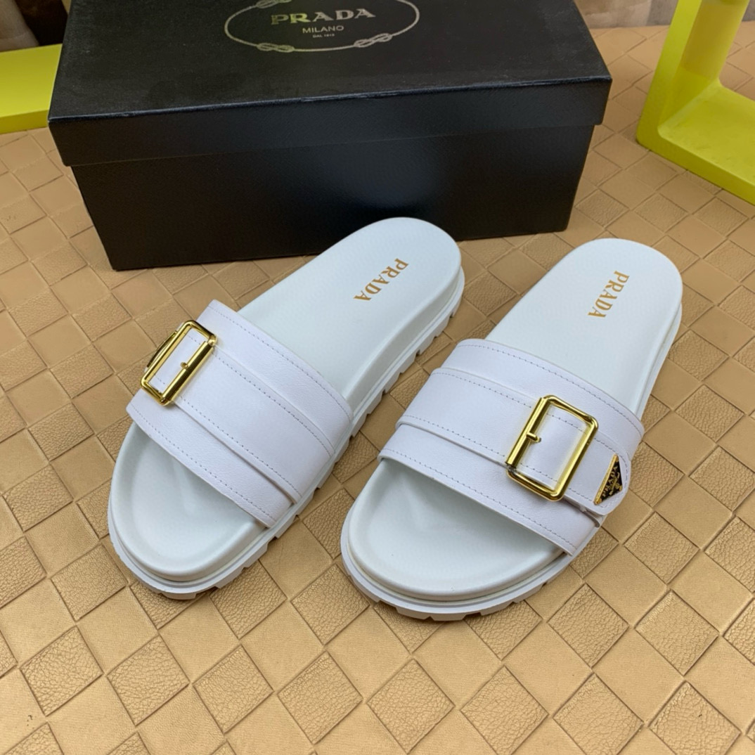 프라다 남자 슬리퍼