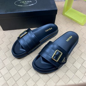 프라다 남자 슬리퍼