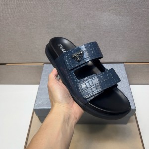 프라다 남자 슬리퍼