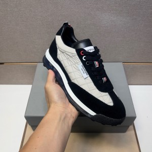 톰브라운 남자 신발 운동화 스니커즈