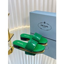 프라다 여자 슬리퍼