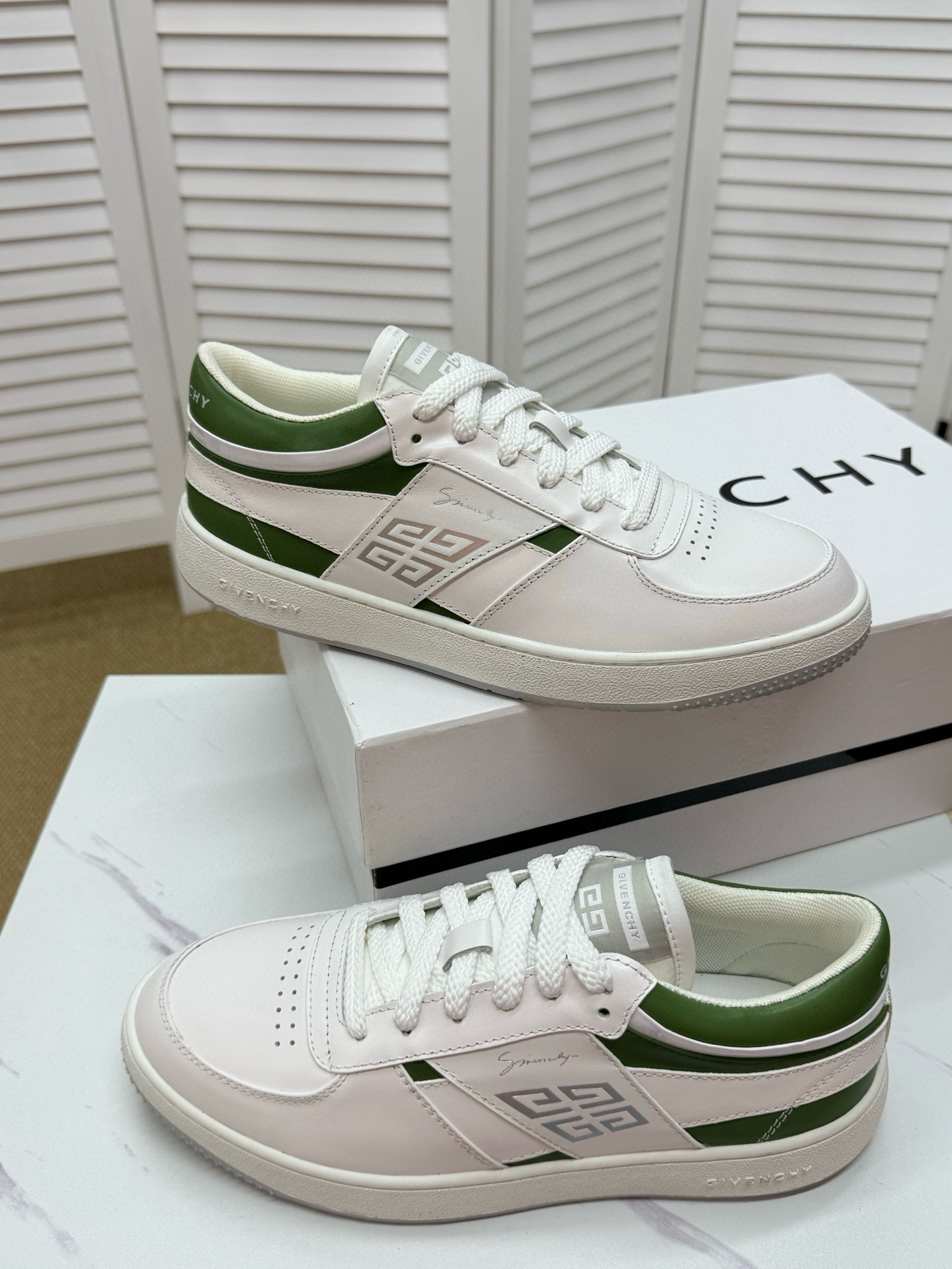 지방시 남자 신발 운동화 스니커즈