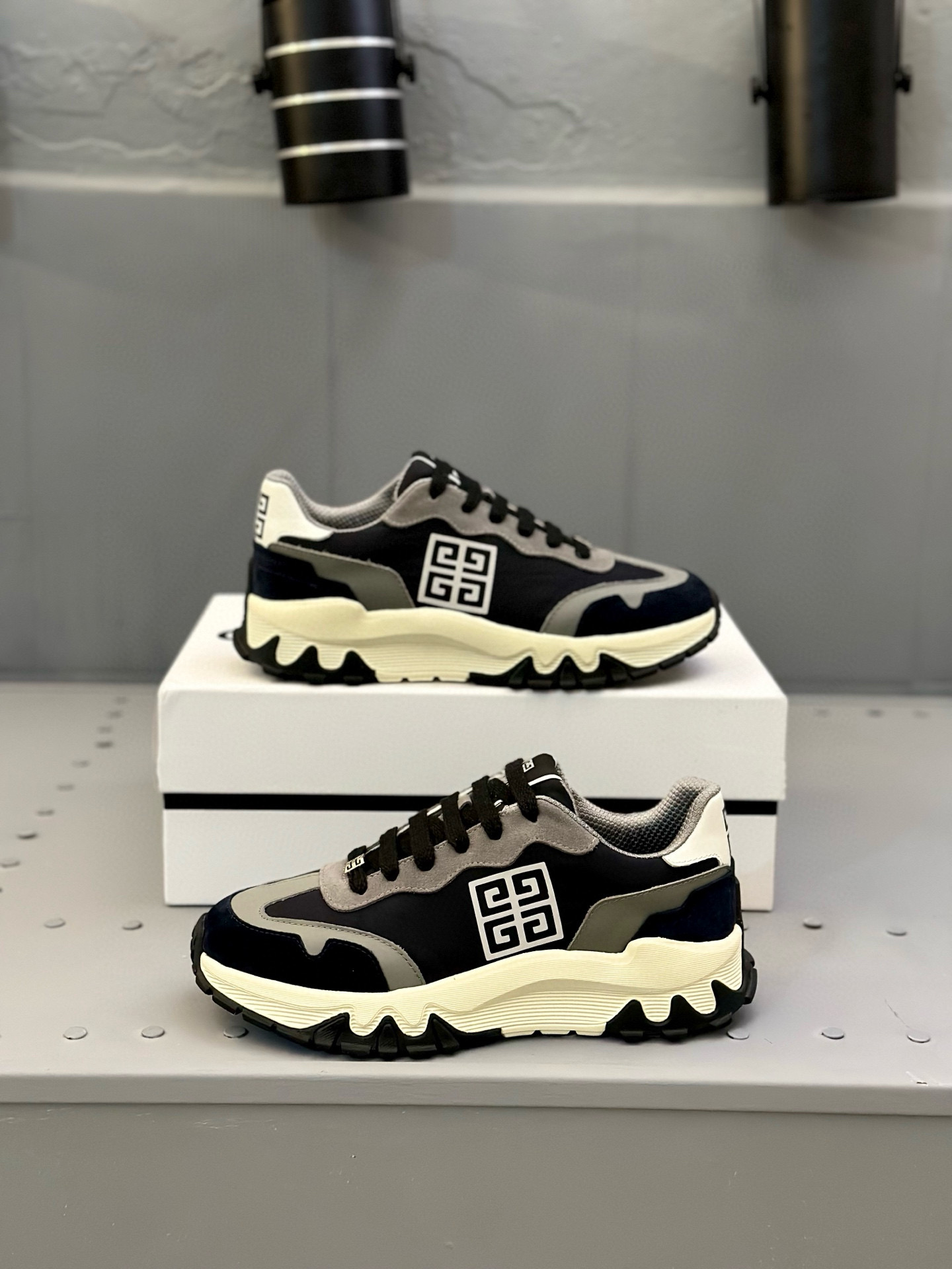 지방시 남자 신발 운동화 스니커즈