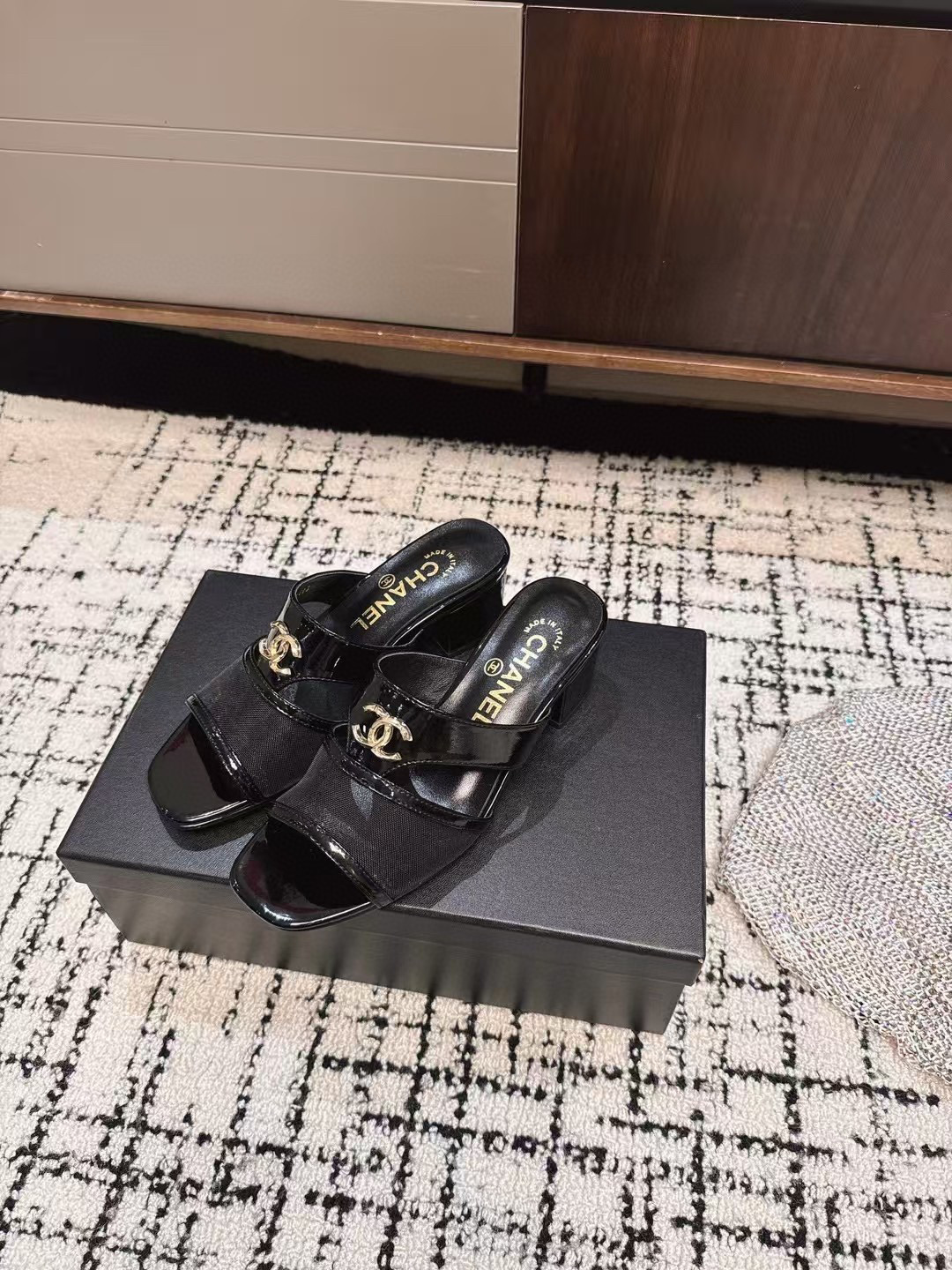 샤넬 여자 슬리퍼