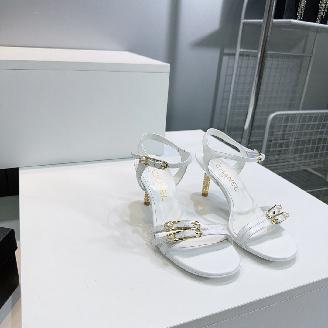 샤넬 여자 샌들 7cm