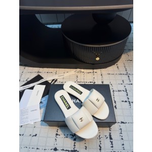 샤넬 여자 슬리퍼