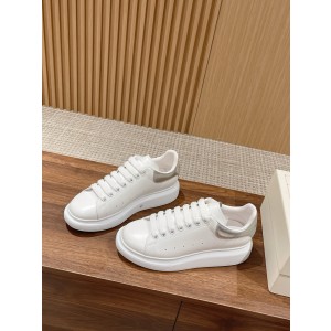 알렉산더 맥퀸 남녀공용 신발 운동화 스니커즈