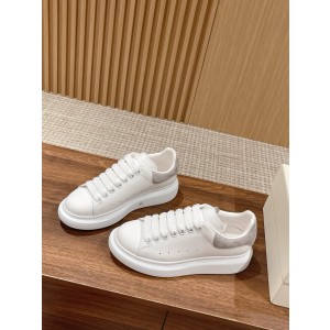 알렉산더 맥퀸 남녀공용 신발 운동화 스니커즈