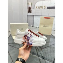 알렉산더 맥퀸 남녀공용 신발 운동화 스니커즈