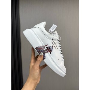 알렉산더 맥퀸 남녀공용 신발 운동화 스니커즈