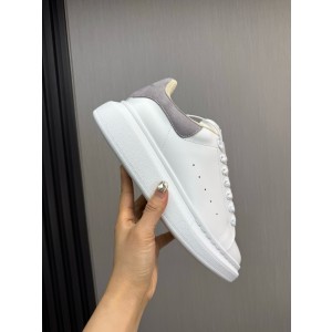 알렉산더 맥퀸 남녀공용 신발 운동화 스니커즈