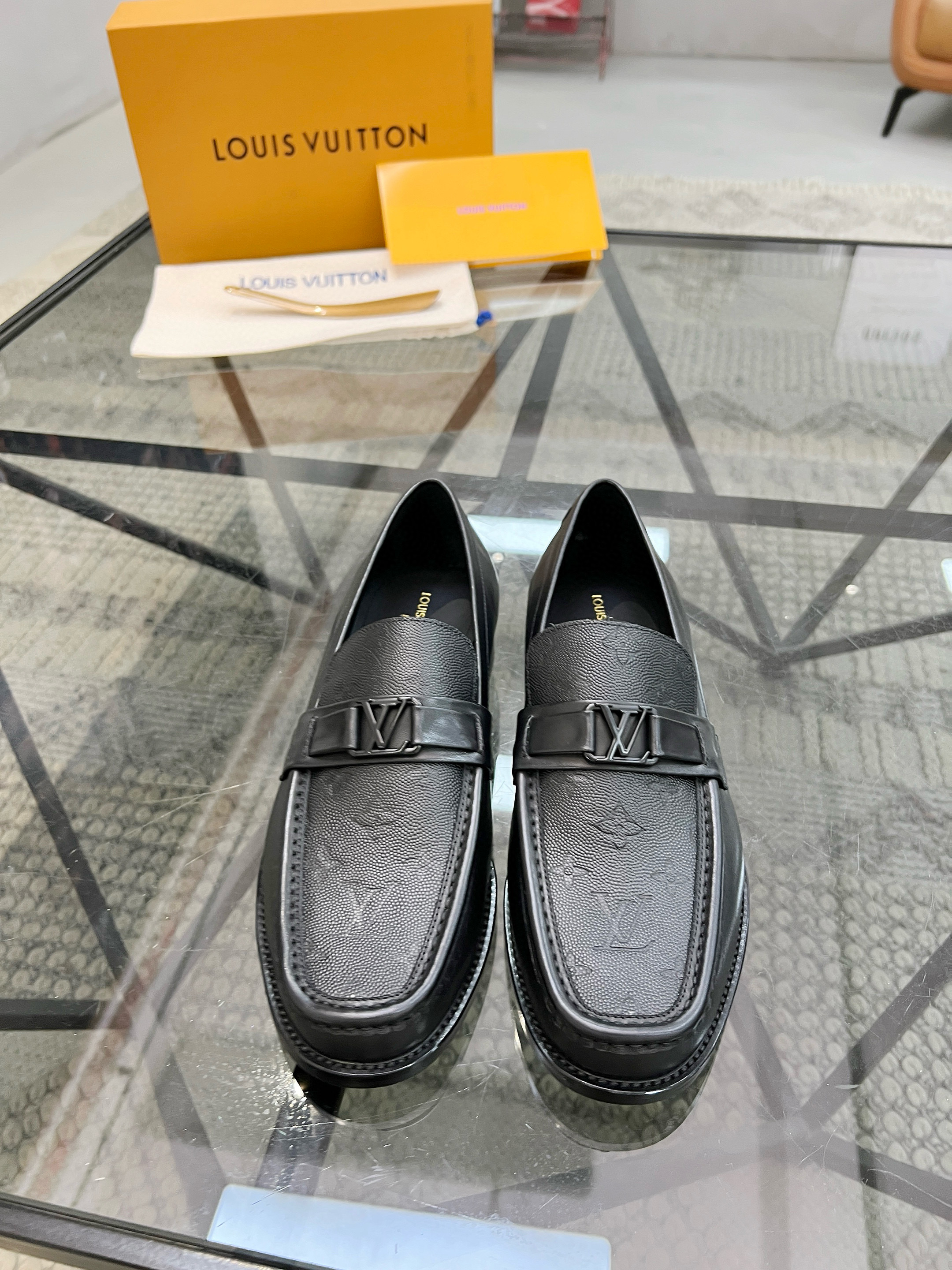 루이비통 남자 구두