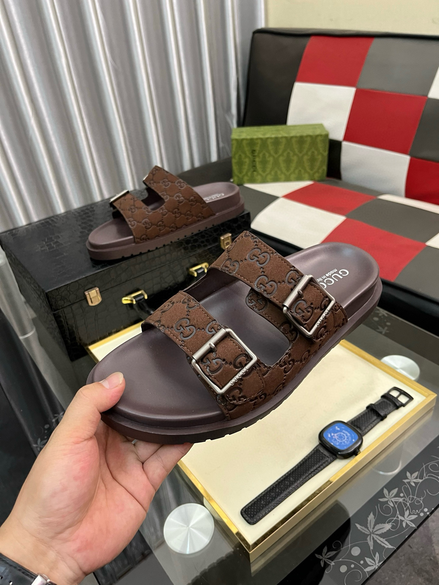 구찌 남자 슬리퍼