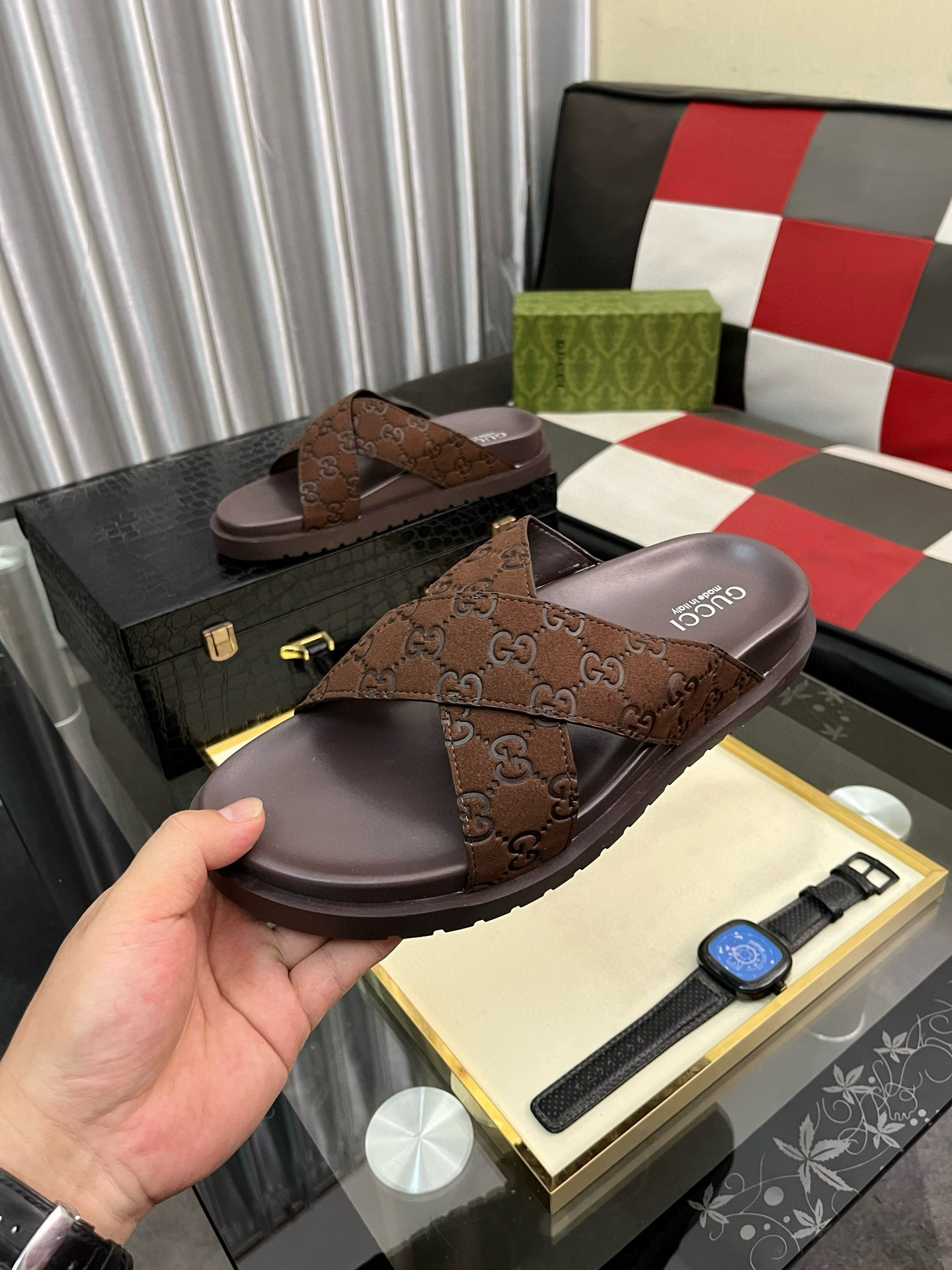 구찌 남자 슬리퍼