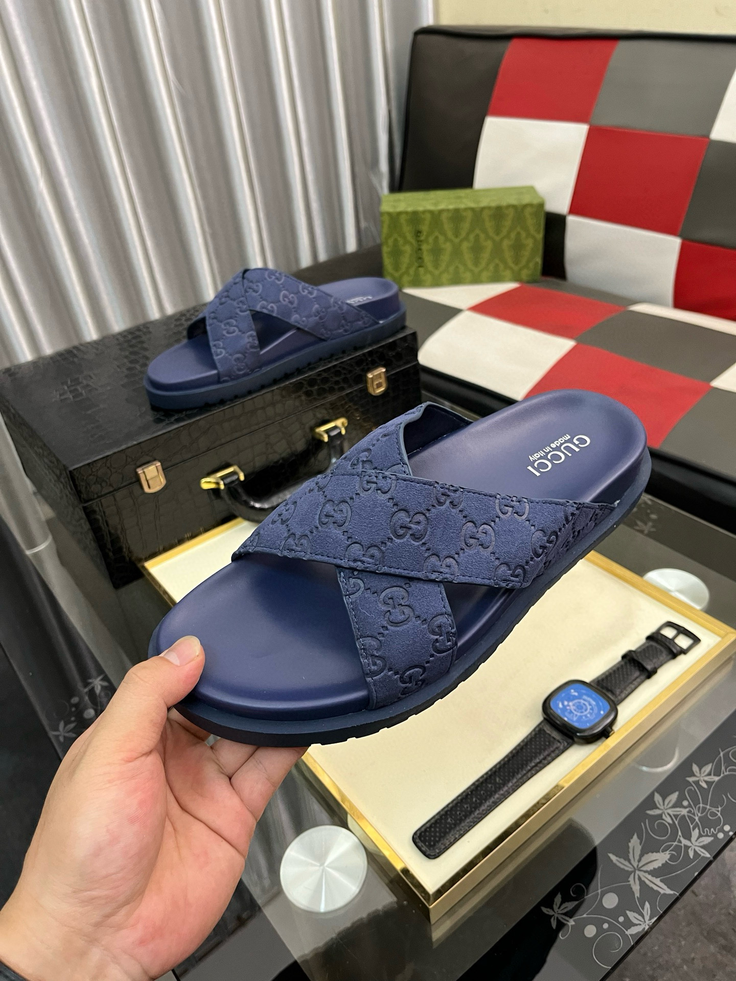 구찌 남자 슬리퍼