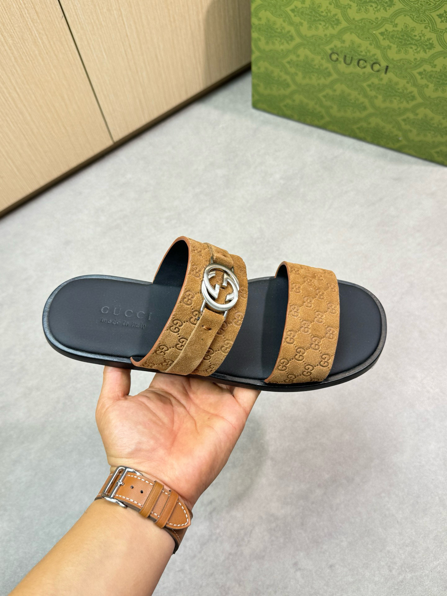 구찌 남자 슬리퍼