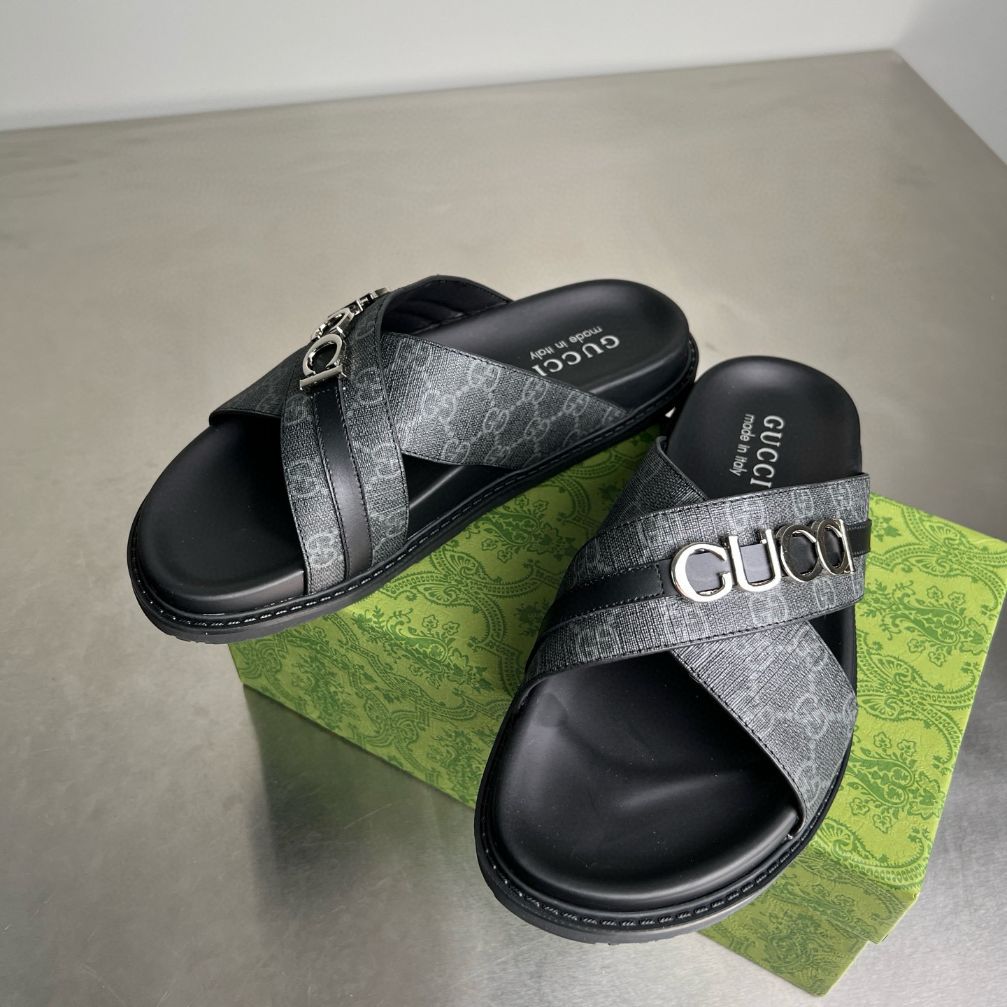 구찌 2.5cm 남자 슬리퍼