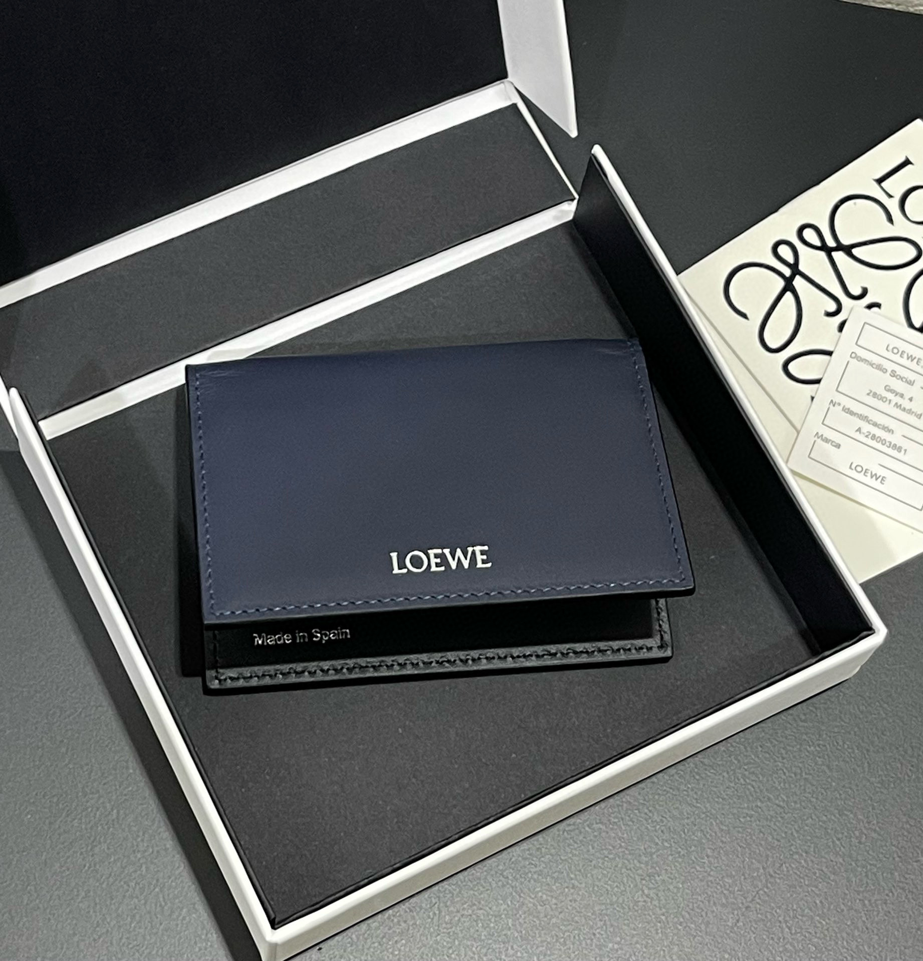 로에베 머니클립 카드지갑