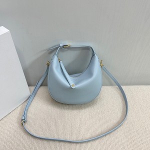 셀린느 여자가방 120723