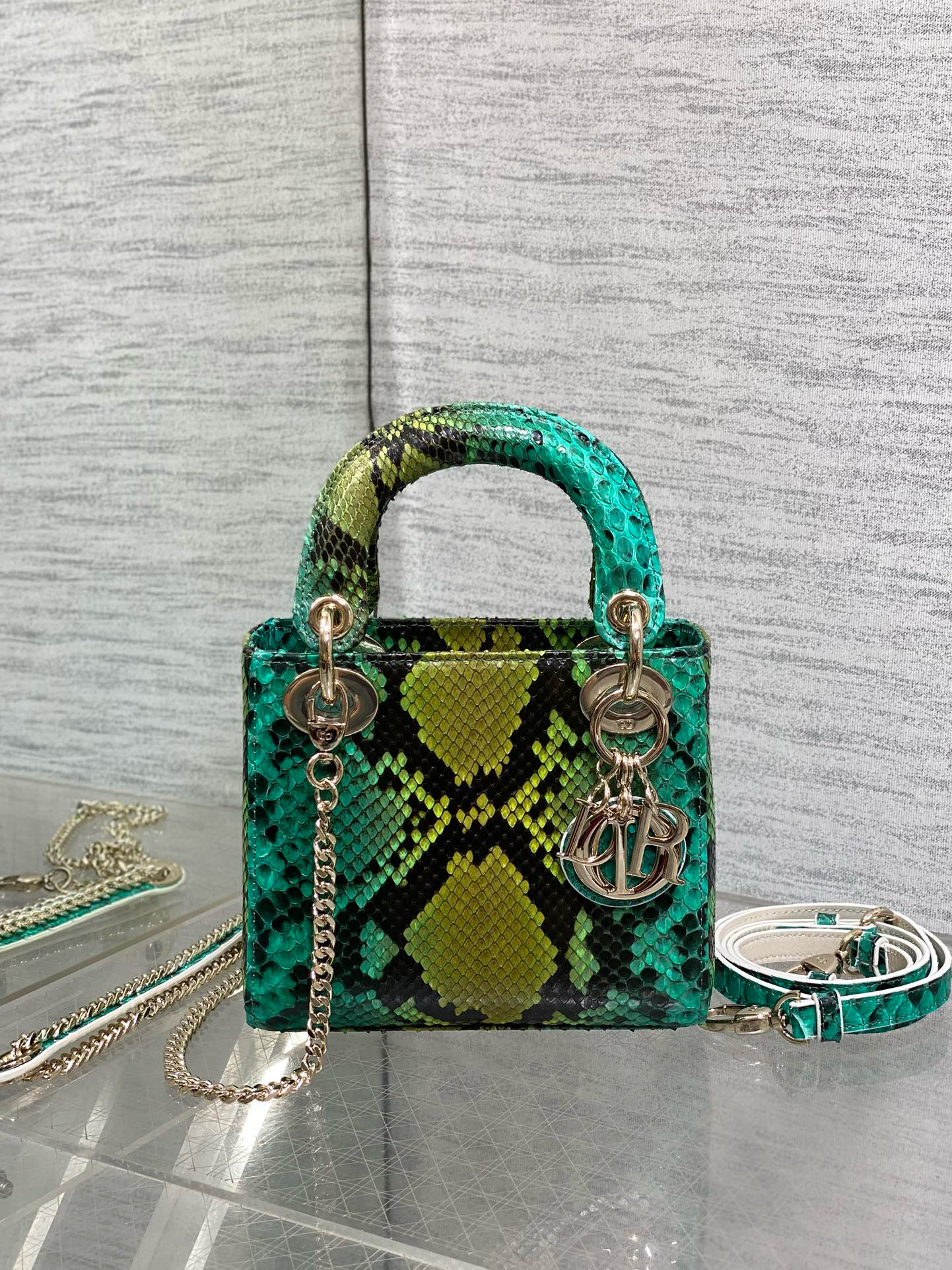 디올 레이디 백 여자가방