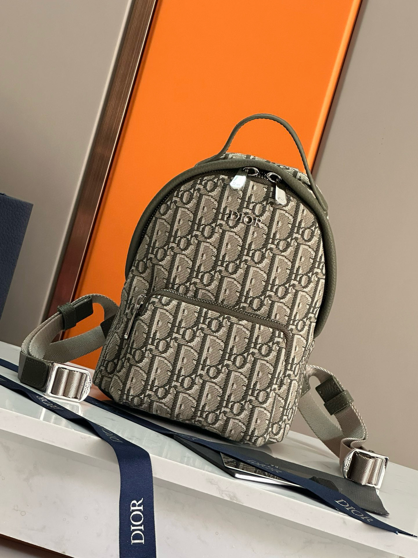 디올 미니 백팩