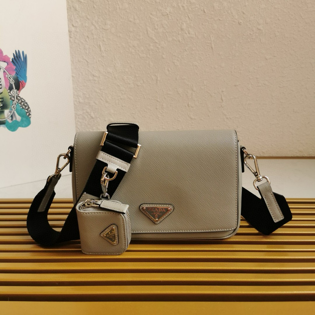 프라다 2VD059 남자가방