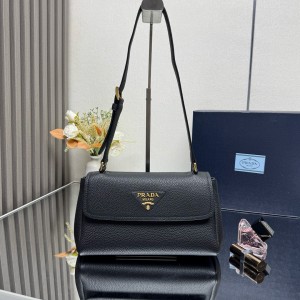 프라다 1BN022 여자가방