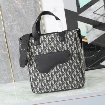 디올 토트백 남자가방