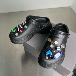 발렌시아가 남녀공용 슬리퍼