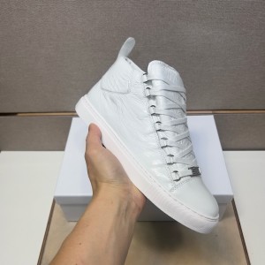 발렌시아가 남자 신발 운동화 스니커즈